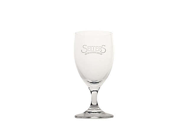 Selters Mineralwasser Glas Trinkglas mit Stiel Stielglas Wasserglas